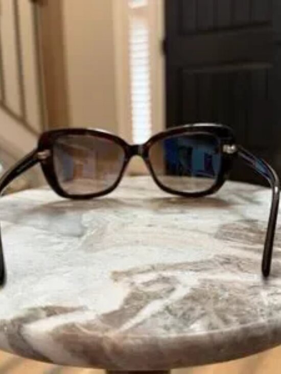 Tom Ford Classic Black Frame Gradient Sunglasses main image 5